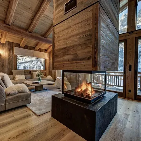 Splendor Caelan Chalet