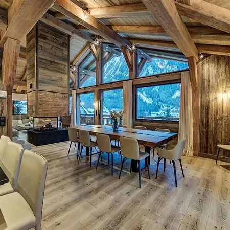 Splendor Caelan Chalet